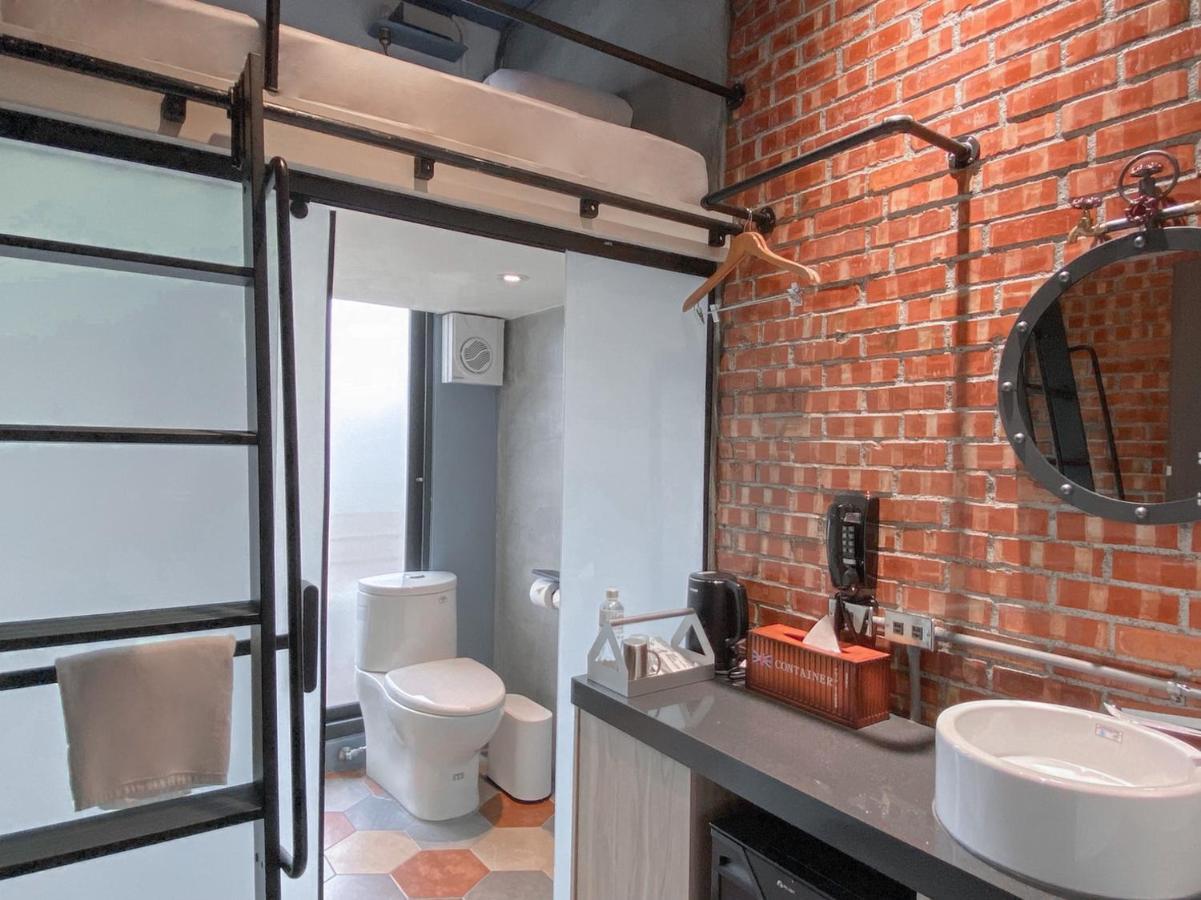 Hotel Leisure Chiayi Exterior photo